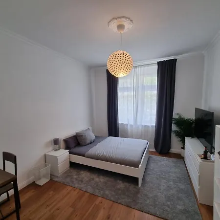 Séjour chez l'habitant Suesse Marie 1 *